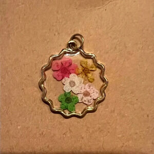 Floral pendant